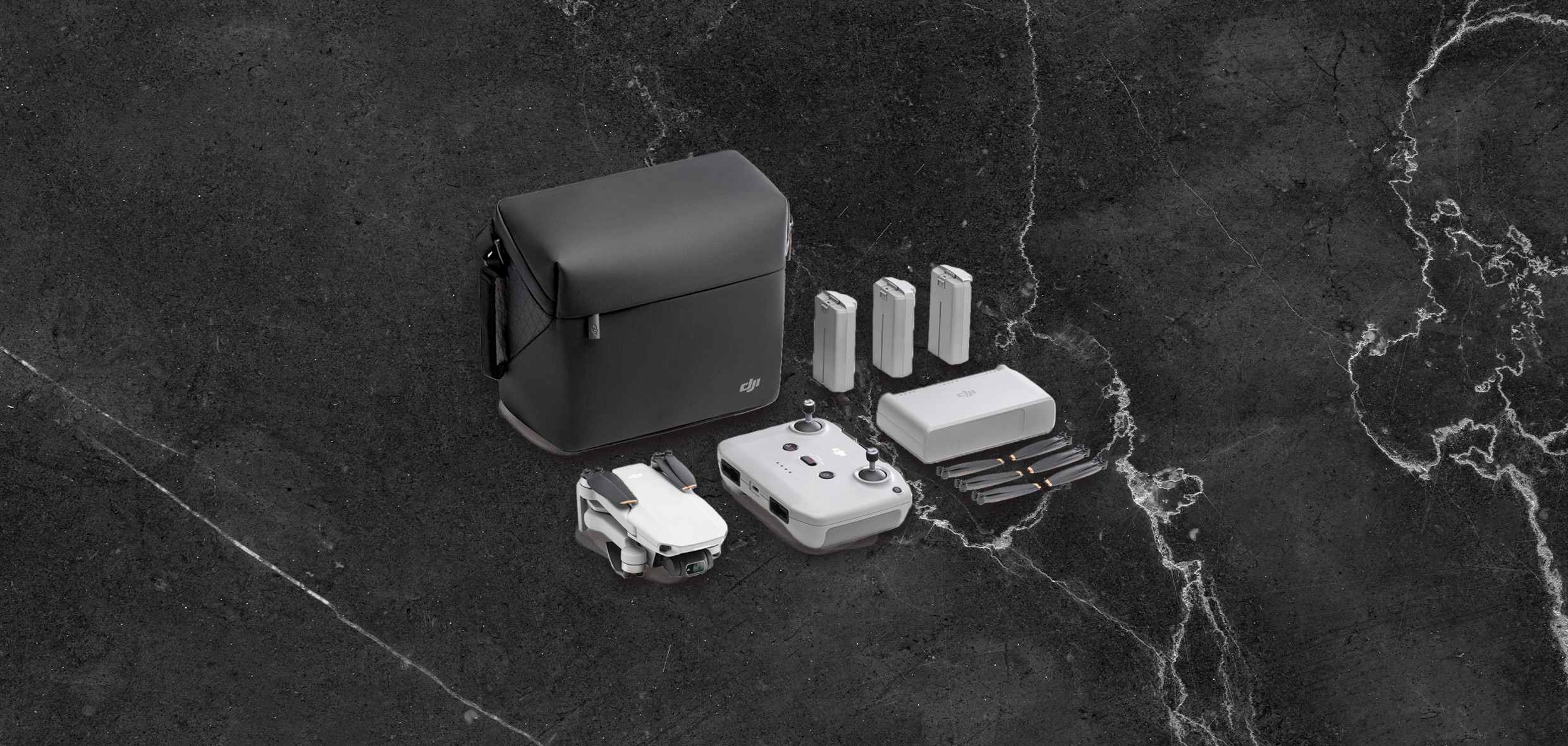 DJI Mini 2 Fly More Combo